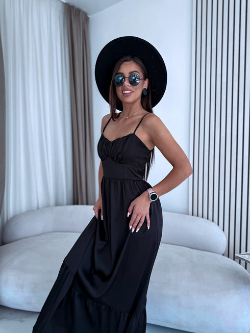 "BLACK ELEGANCE" garā kleita 9267
